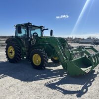 2017 John Deere 6130R